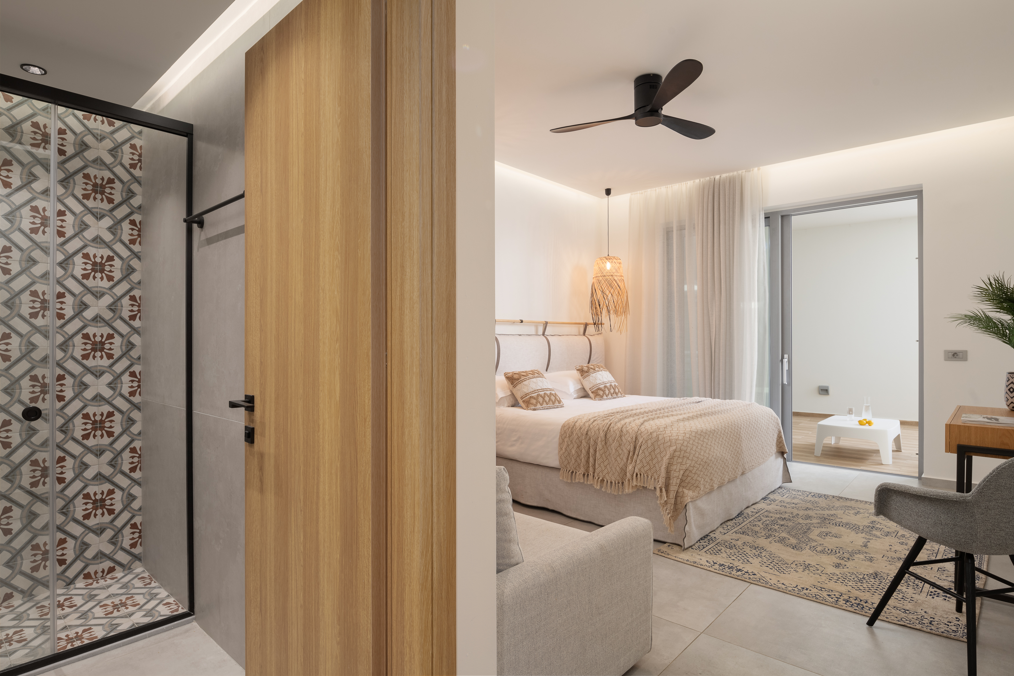 Lower floor. Stimulating bedroom design.