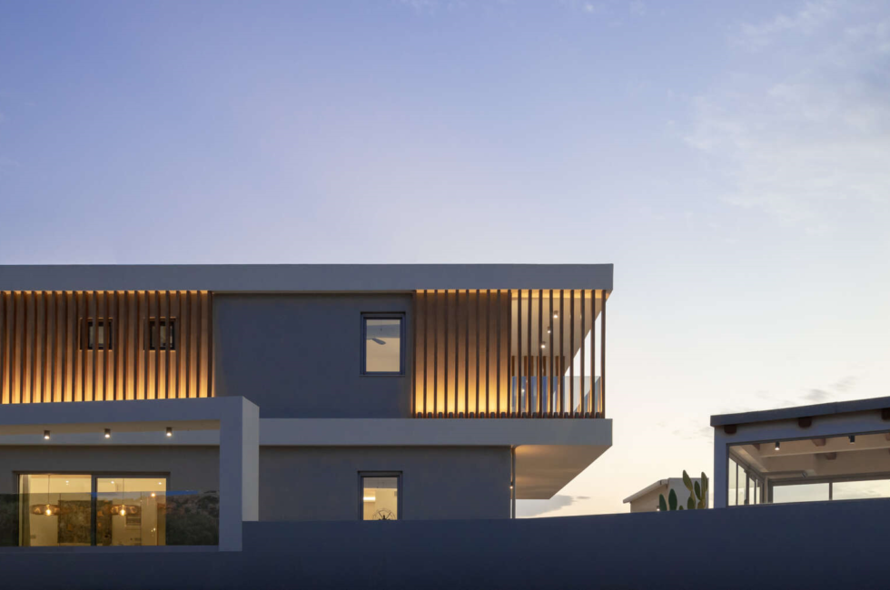 Stimulating Exterior